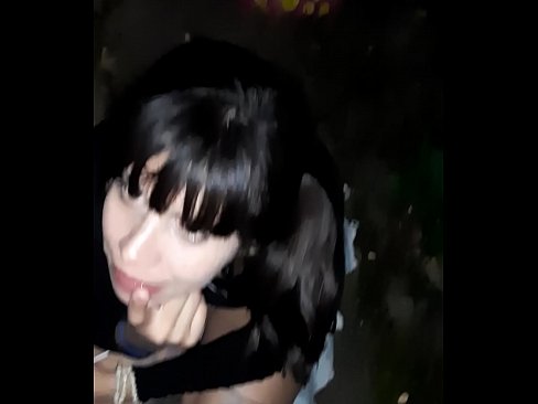 ❤️ Pe stradă penisul umflat în schimbul unor bomboane ❤️ at us ❌️❤